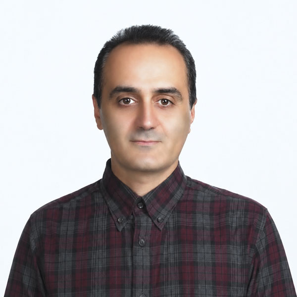 دکتر محمدرضا عزت نژاد جراح و متخصص کلیه و مجاری ادراری در اردبیل